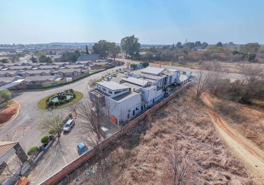 Commercial Property for Sale in Van Der Hoff Park North West